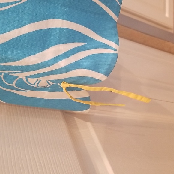 Lilly Pulitzer Delia Resort Dress, Size 00 - Picture 6 of 16